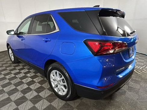 Used 2024 Chevrolet Equinox LT FWD image 4