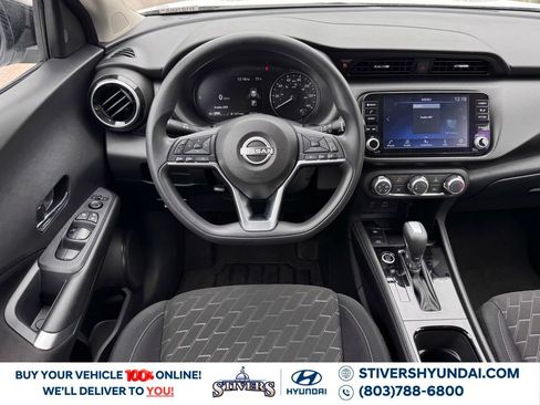 Used 2023 Nissan Kicks SV FWD image 2