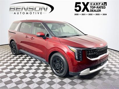 Used 2025 Kia Carnival LXS