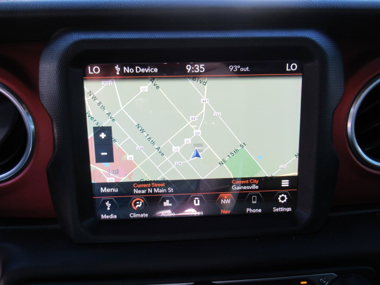 Used 2020 Jeep Gladiator Rubicon AWD/4WD image 24