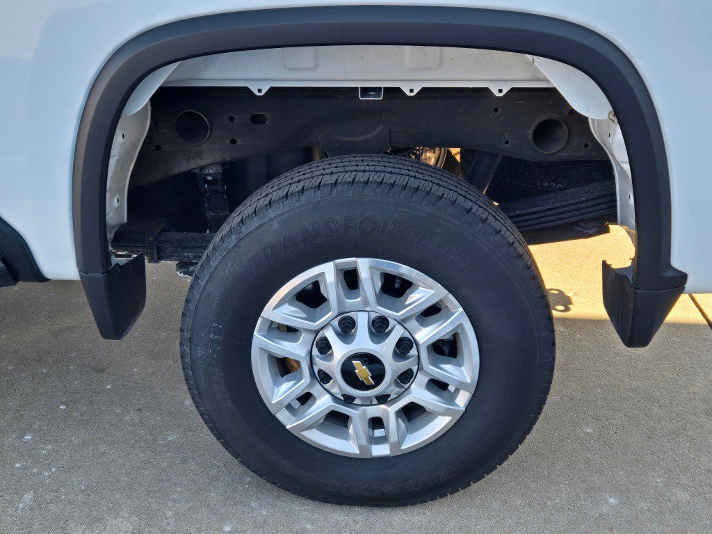 Certified 2025 Chevrolet Silverado 2500 LT w/ Convenience Package AWD/4WD image 16