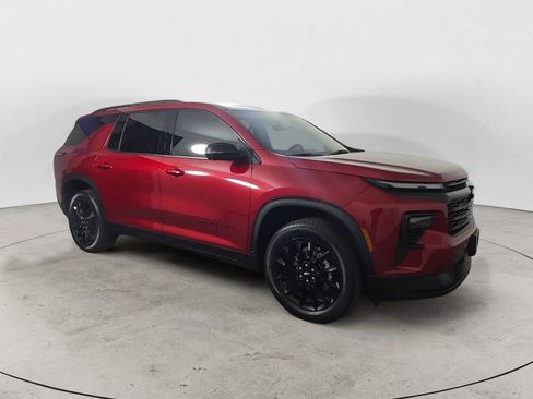 Certified 2025 Chevrolet Traverse LT w/ Midnight/Sport Edition AWD/4WD image 7