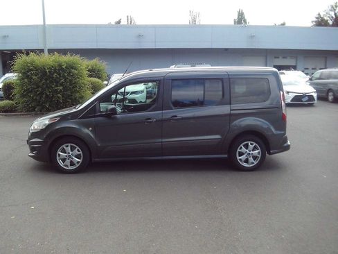 Used 2016 Ford Transit Connect XLT FWD image 2