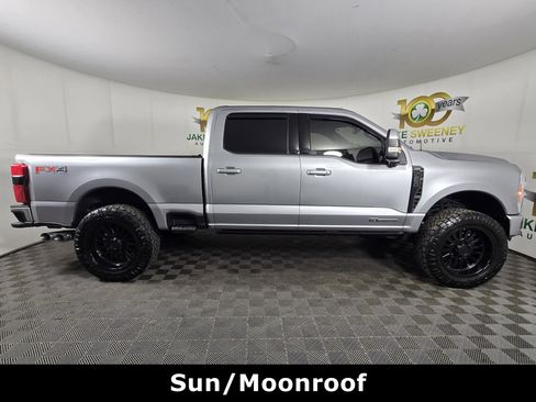 Used 2023 Ford F250 Lariat w/ Lariat Ultimate Package image 11