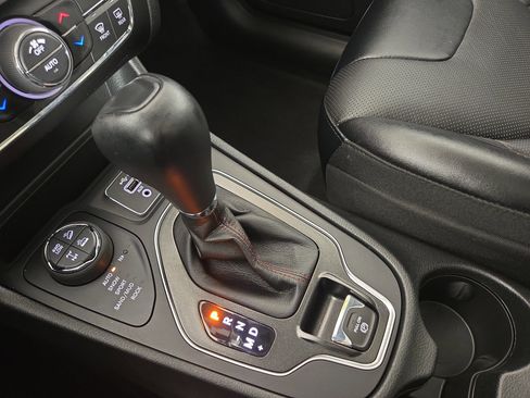 Certified 2022 Jeep Cherokee Trailhawk w/ Sun, Sound & Nav Group image 25