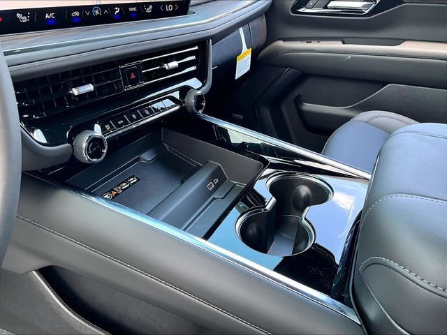 New 2026 Chevrolet Tahoe Z71 w/ Z71 Off-Road Package AWD/4WD image 13