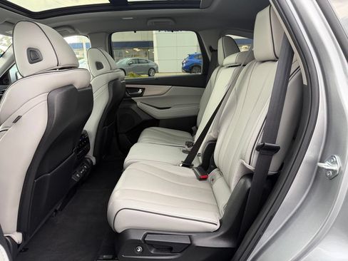 Certified 2023 Acura MDX SH-AWD w/ Advance Package image 30