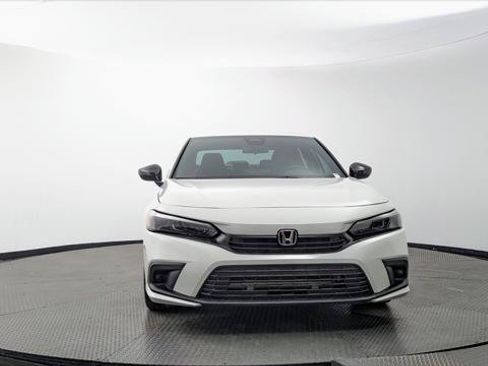 Used 2022 Honda Civic Sport image 12