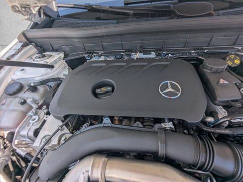 New 2026 Mercedes-Benz GLB 250 image 15