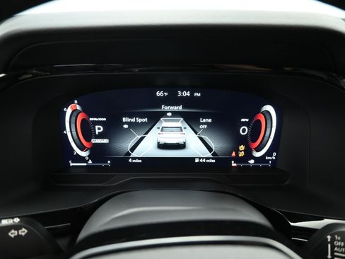 New 2026 Nissan Pathfinder Platinum FWD image 13