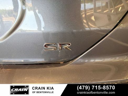 Used 2022 Nissan Kicks SR w/ Premium Package FWD image 8