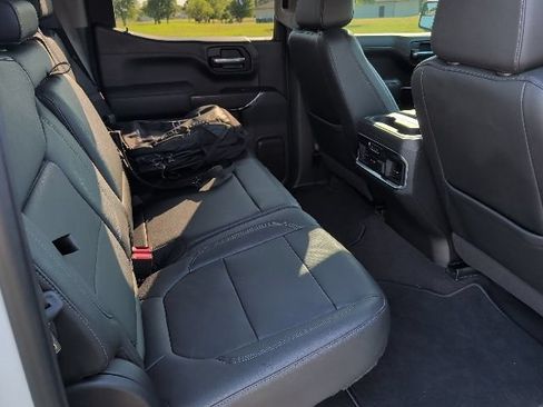 Used 2021 GMC Sierra 1500 SLT w/ SLT Premium Package AWD/4WD image 11