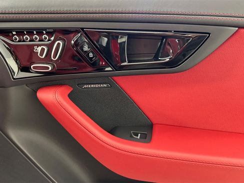 Used 2022 Jaguar F-TYPE Coupe image 16