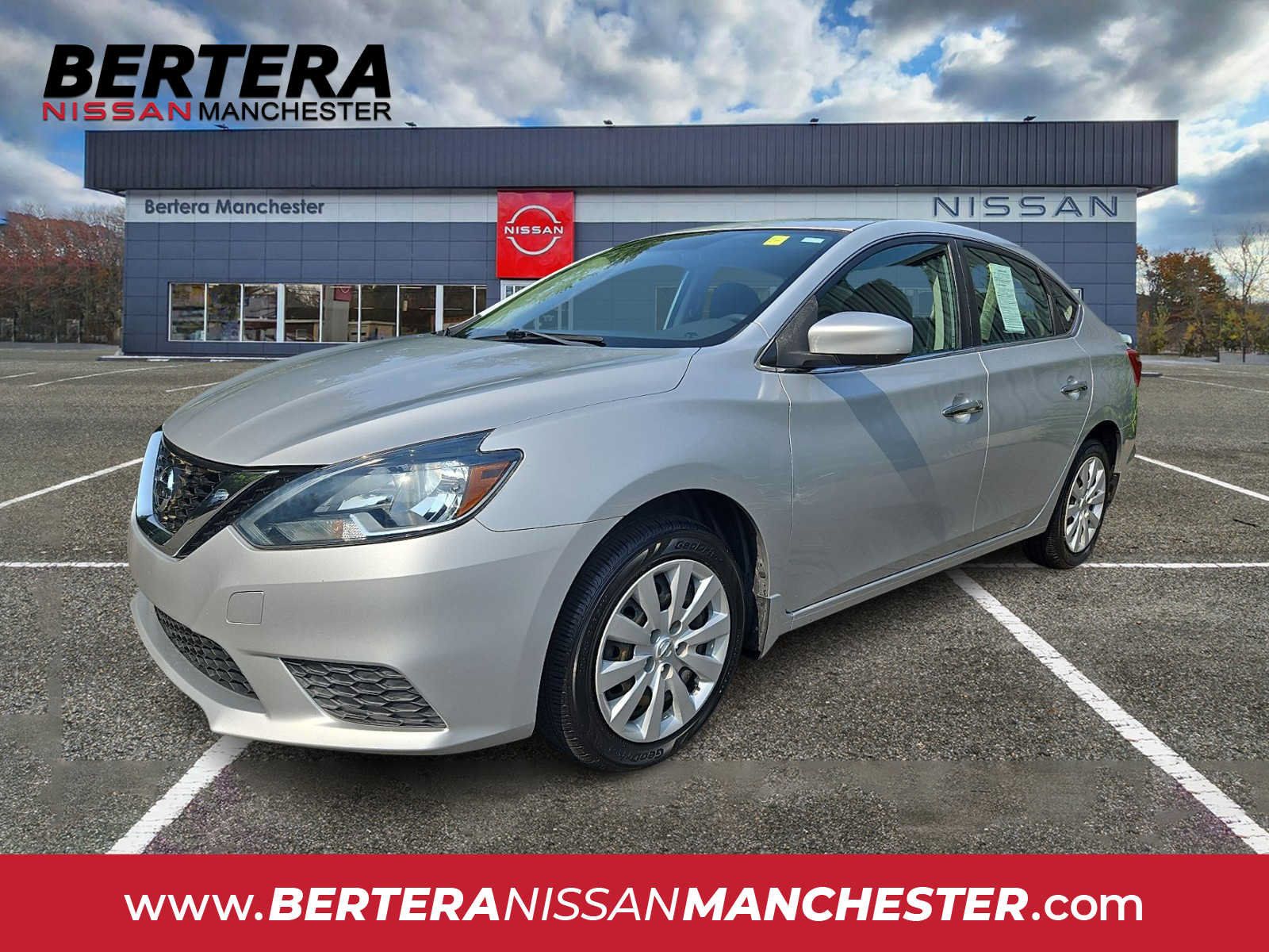 Used 2017 Nissan Sentra S FWD image 1