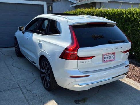 Used 2023 Volvo XC60 B6 Ultimate w/ Protection Package Premier AWD/4WD image 2