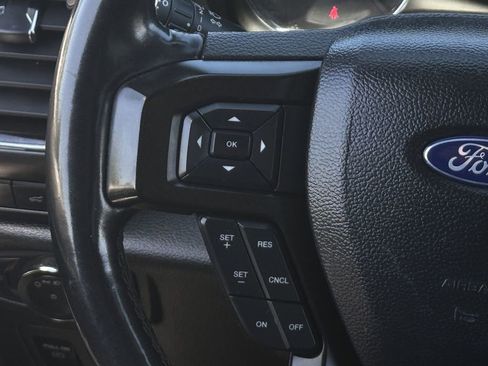 Used 2020 Ford Expedition Max Limited RWD image 15