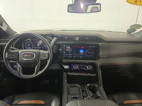 Certified 2024 GMC Sierra 2500 AT4 image 13