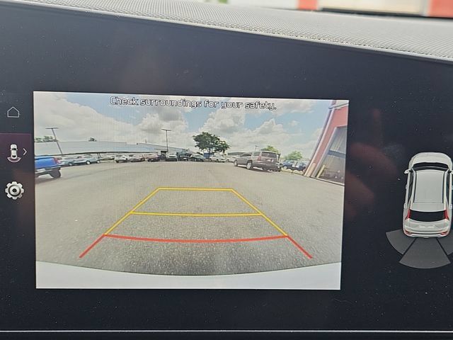 Used 2023 Kia Niro EX FWD image 16