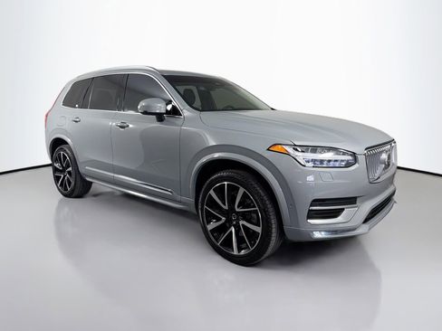 Certified 2024 Volvo XC90 B5 Plus image 3