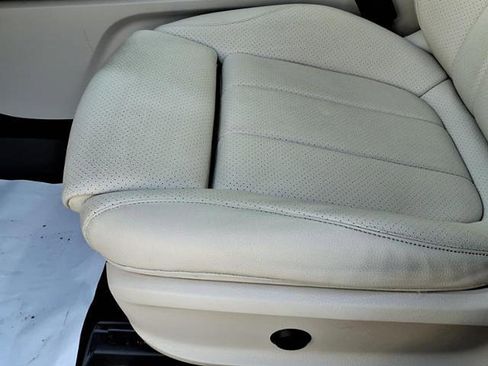 Used 2021 Mercedes-Benz GLB 250 image 7