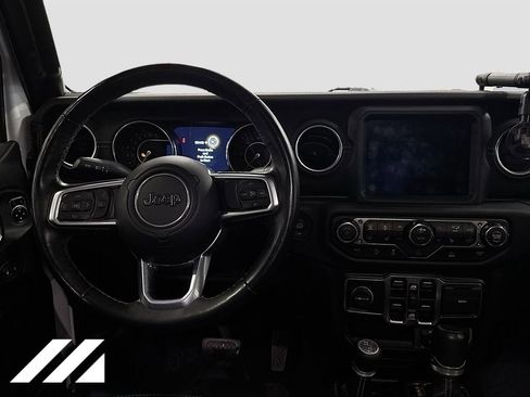 Used 2020 Jeep Gladiator Overland image 23