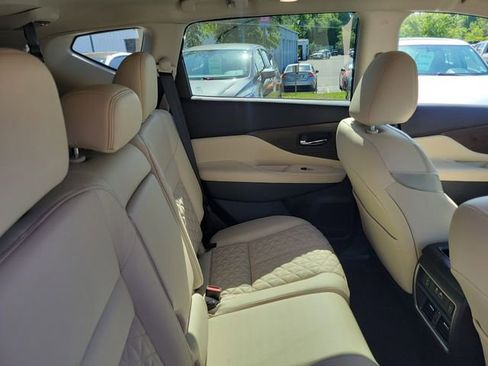 Used 2024 Nissan Murano Platinum w/ Cargo Package AWD/4WD image 32