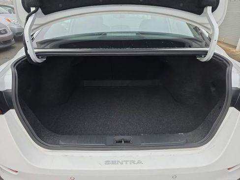 Used 2022 Nissan Sentra SV image 26
