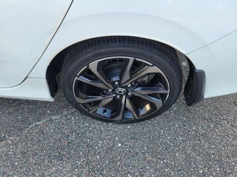 Used 2020 Honda Civic Sport image 7