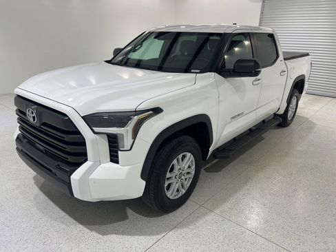 Used 2024 Toyota Tundra SR5 image 1