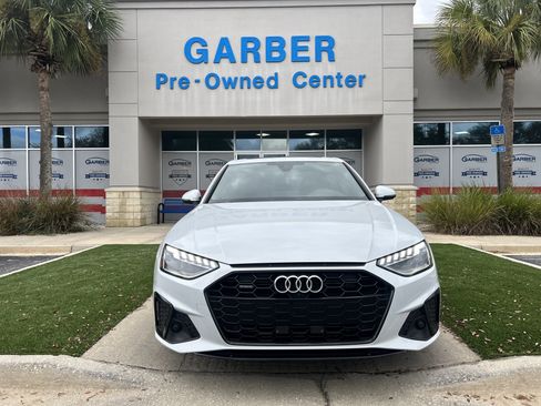 Used 2021 Audi A4 2.0T Premium Plus w/ Premium Plus Package image 2