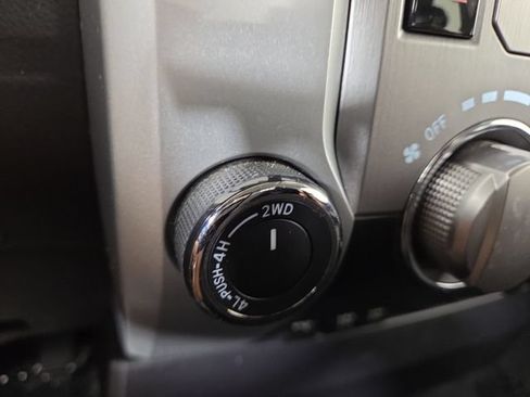 Used 2021 Toyota Tundra SR5 AWD/4WD image 25