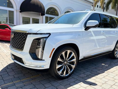 Used 2026 Cadillac Escalade Luxury w/ Touring Package AWD/4WD image 2
