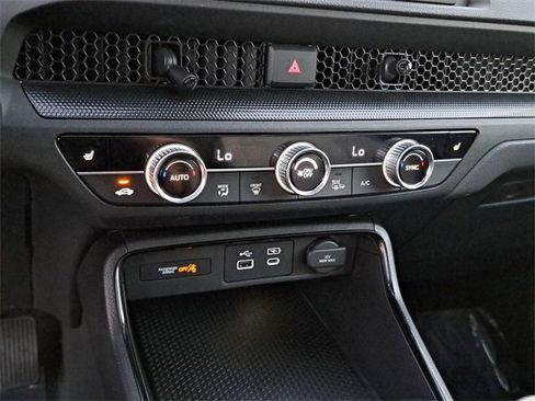 Certified 2024 Honda CR-V EX image 29