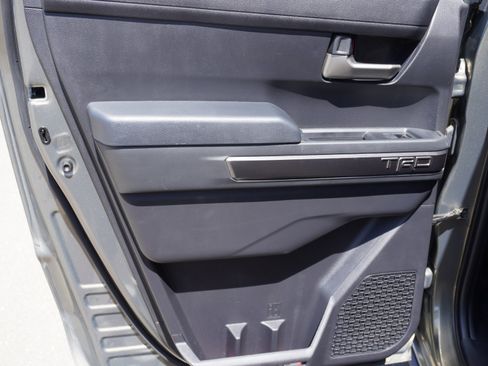 Used 2025 Toyota Tacoma TRD Off-Road w/ TRD Off Road Premium Package AWD/4WD image 15