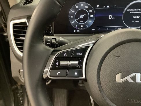 Certified 2024 Kia Seltos X-Line AWD/4WD image 19