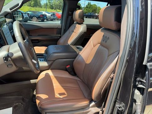Used 2023 Ford Expedition Max King Ranch AWD/4WD image 8
