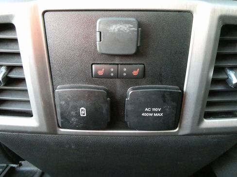 Used 2022 Ford F350 Platinum image 21