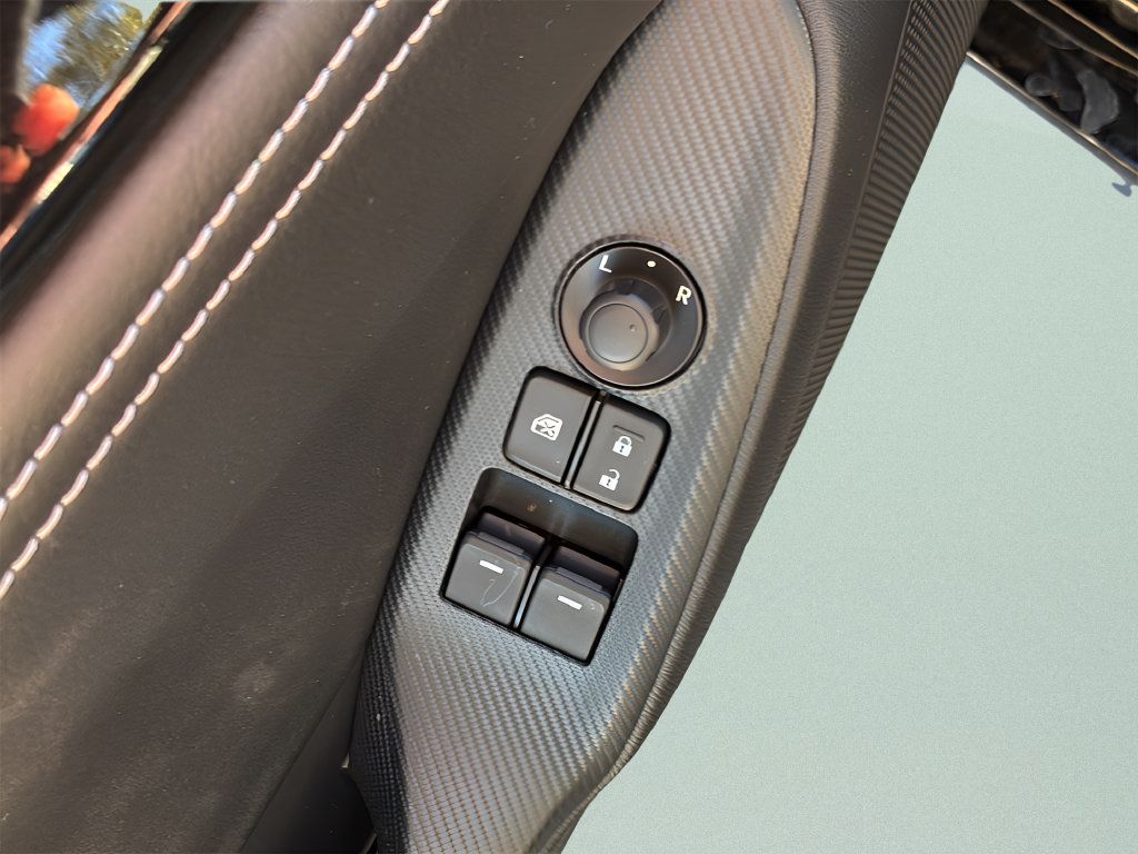 Used 2025 MAZDA MX-5 Miata RF Grand Touring RWD image 11