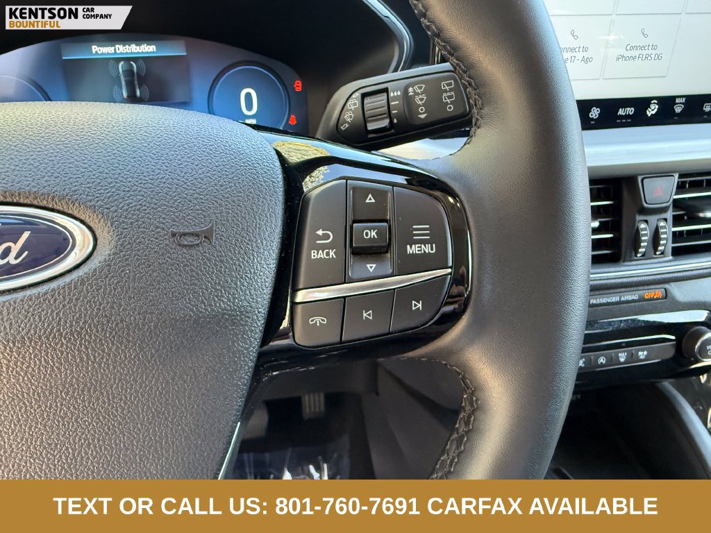 Used 2025 Ford Escape Platinum AWD/4WD image 16