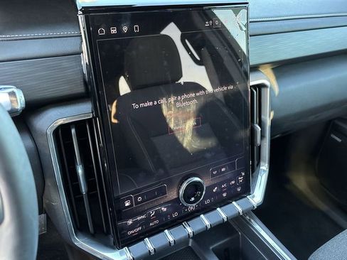 New 2025 GMC Acadia Elevation image 16