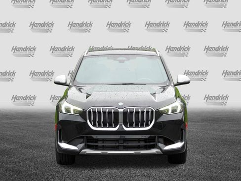 Used 2023 BMW X1 xDrive28i w/ Convenience Package AWD/4WD image 3