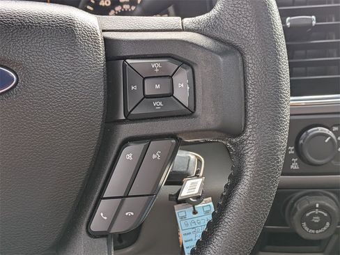 Used 2016 Ford F150 XLT w/ Equipment Group 302A Luxury image 31