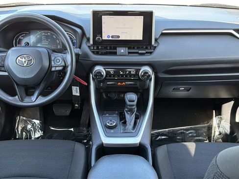 Certified 2025 Toyota RAV4 LE image 33