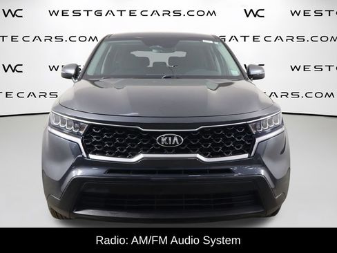 Used 2021 Kia Sorento LX FWD image 2