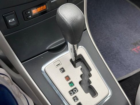 Used 2010 Toyota Corolla LE FWD image 25