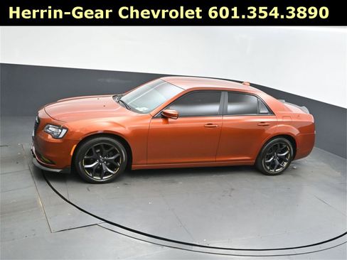 Used 2021 Chrysler 300 S image 31