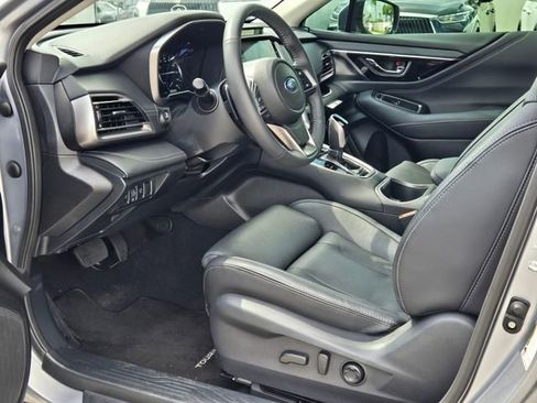 Certified 2025 Subaru Outback Touring XT AWD/4WD image 12