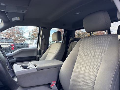 Used 2017 Ford F150 XLT w/ Equipment Group 302A Luxury image 24