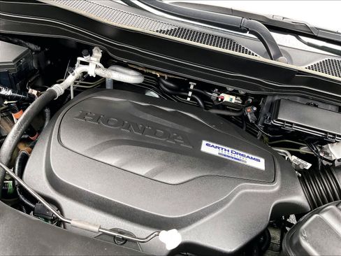 Used 2018 Honda Pilot Elite image 36