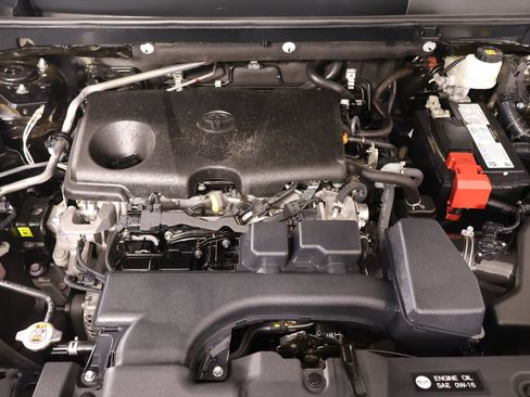 Used 2024 Toyota RAV4 Adventure AWD/4WD image 18
